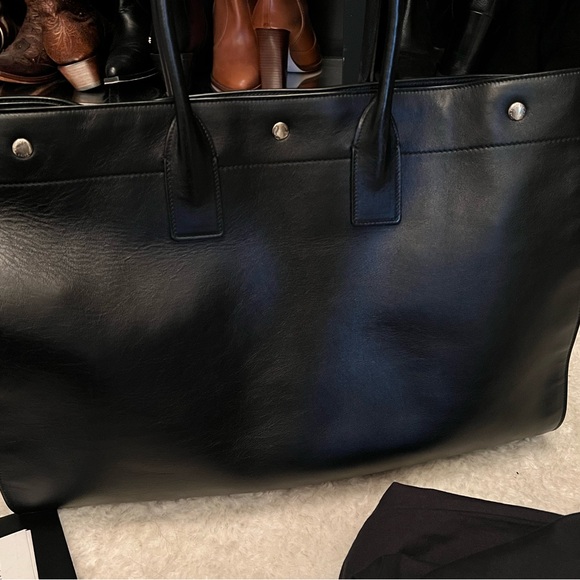 YSL Rive Gauche Tote in Smooth Leather - Picture 2 of 5